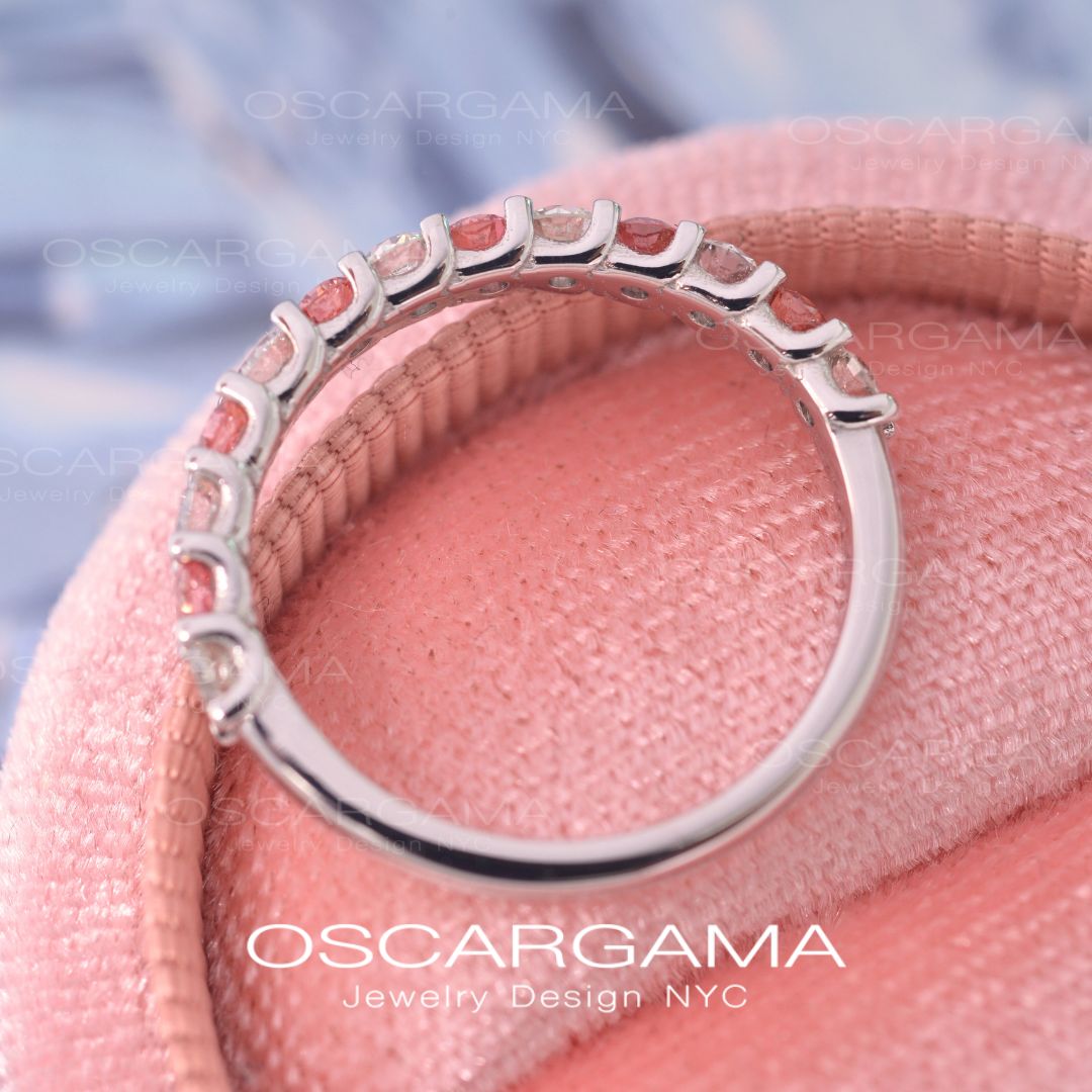 Wedding Band Common Prong Pink & White Diamonds 1ct