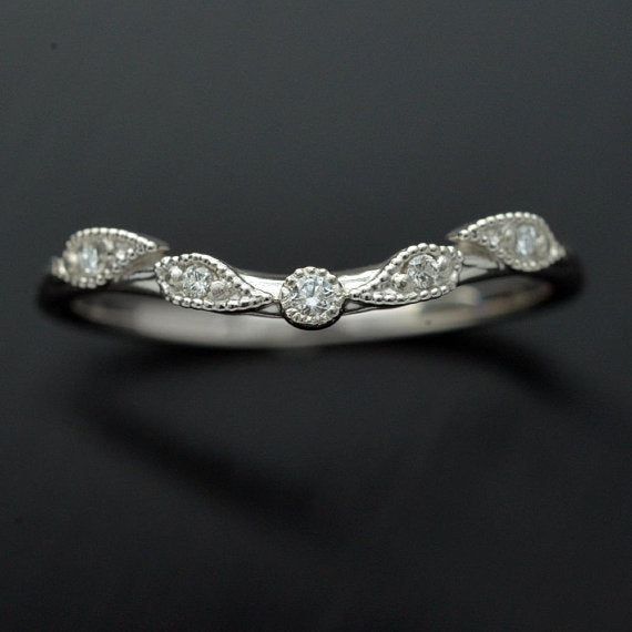 Single Diamond Curved Wedding Ring – ARTEMER