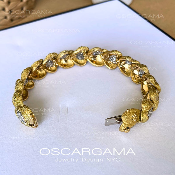 Original Vintage style mid-century bracelet in 18k gold and Platinum