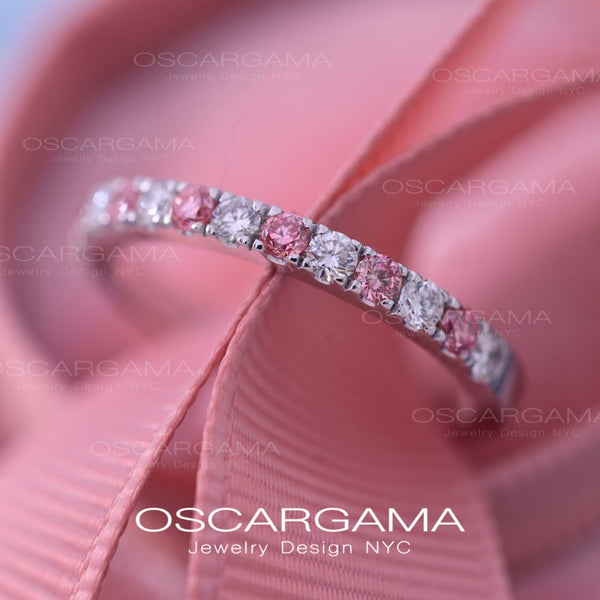 Wedding band with pink diamonds and white diamonds lab CVD in 14k gold