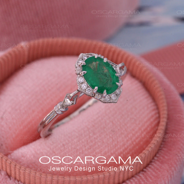 8 carat Colombian Emerald in 18K White Gold Diamond Halo Ring – ASSAY
