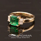 natural green emerald engagement ring in yellow gold