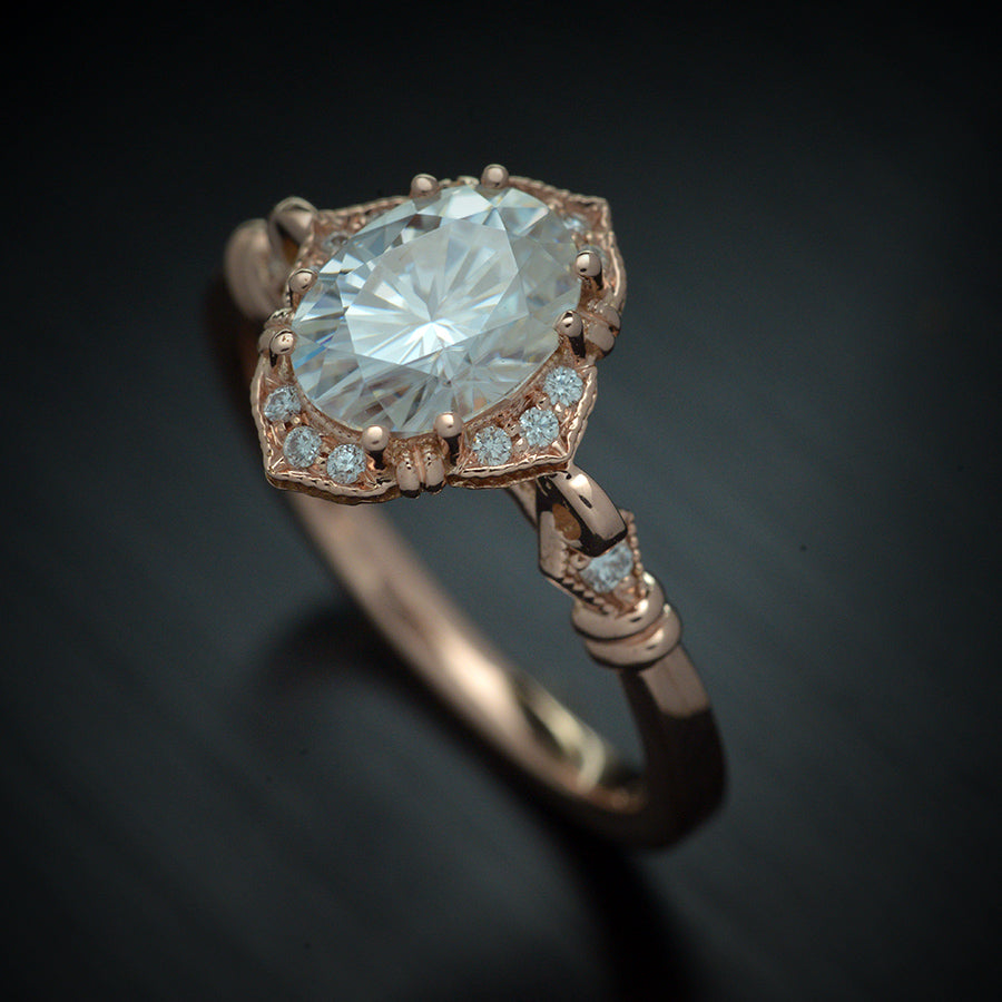 Oval Halo vintage look engagement ring in rose gold