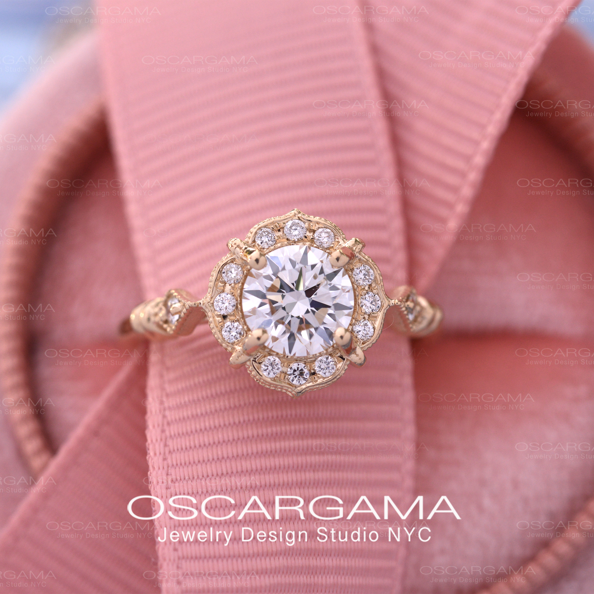 diamond engagemt ring yellow gold