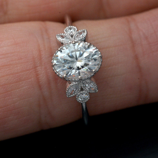 Oval Engagement Ring Vintage Inspired with marquises in White Gold